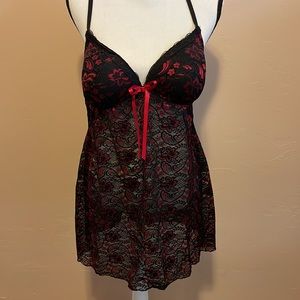 Apt 9 black/red floral lingerie size XL
